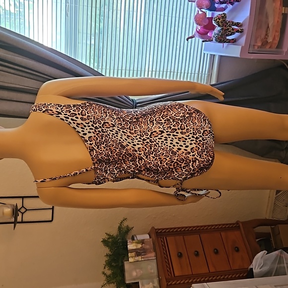 Leopard 🐆 print bathing suit M - Picture 4 of 9